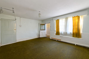 Dining Room- click for photo gallery